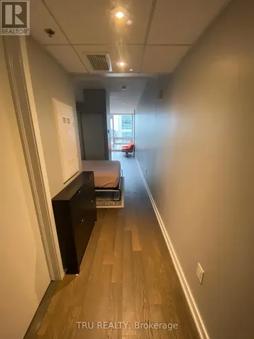 199 Slater Street Ottawa ON K1P 0C8