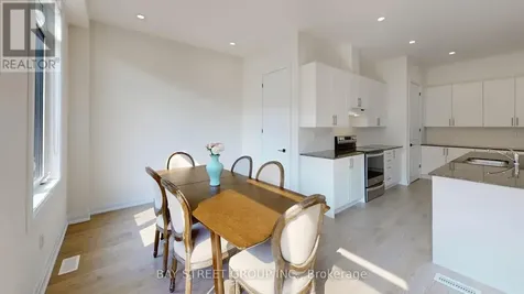 97 Halldorson Avenue Aurora ON L4G 0C5
