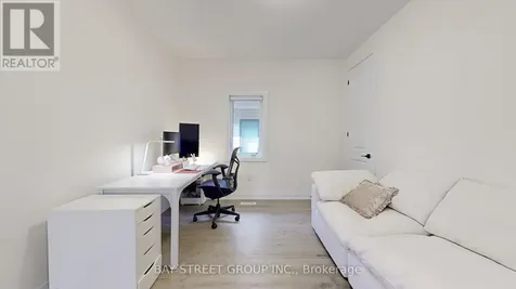 97 Halldorson Avenue Aurora ON L4G 0C5