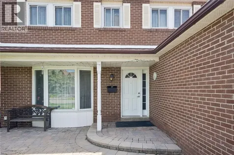 37 Moffatt Avenue Brampton ON L6Y 2L6