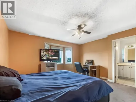 47 Dynasty Avenue Stoney Creek ON L8G 4Z5