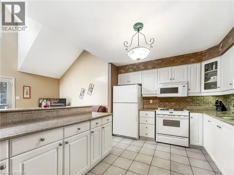 47 Dynasty Avenue Stoney Creek ON L8G 4Z5