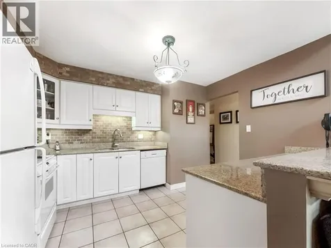47 Dynasty Avenue Stoney Creek ON L8G 4Z5