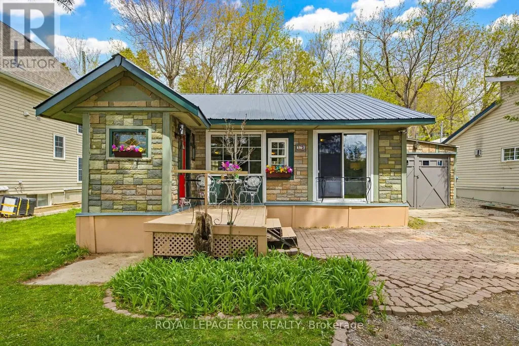 13 Old Pavilion Road Caledon ON L7C 3J8