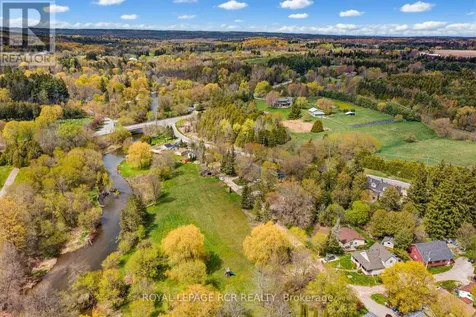 13 Old Pavilion Road Caledon ON L7C 3J8