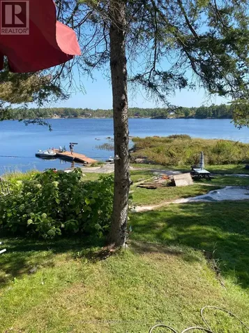 42 West Ham Lake Road Killarney ON P0M 1A0
