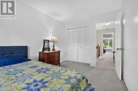 3 Birchdale Avenue Ottawa ON K2H 5A1