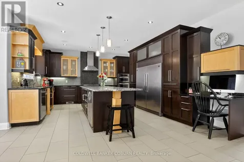 211 Jensen Court Ottawa ON K0A 1L0
