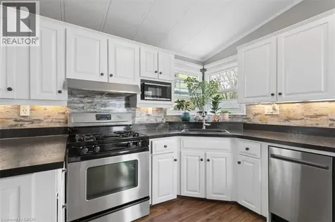 580 Beaver Creek Road Waterloo ON N2J 3Z4