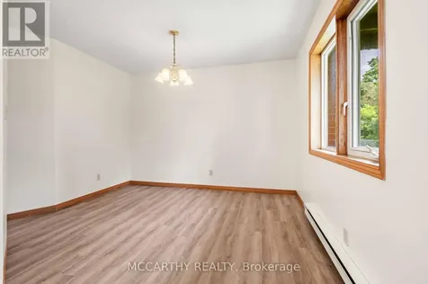 209 Sarah Court Shelburne ON L9V 2Z8