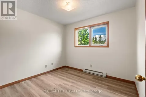 209 Sarah Court Shelburne ON L9V 2Z8