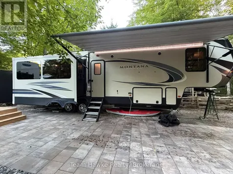 2920 Old Penetanguishene Road Springwater ON L0L 1P0
