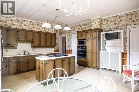 370 Hess Street South Hamilton ON L8P 3R1