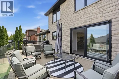 176 Albion Falls Boulevard Hamilton ON L8W 1R6