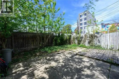 99 Leeming Street Hamilton ON L8L 5T5