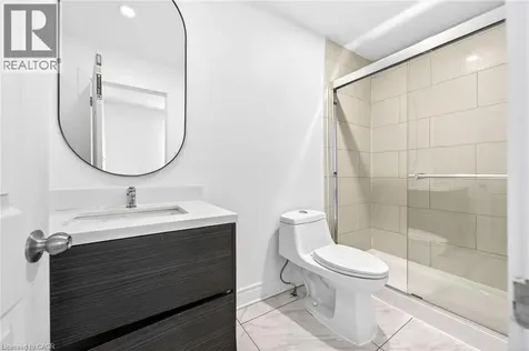 99 Leeming Street Hamilton ON L8L 5T5
