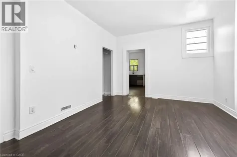 99 Leeming Street Hamilton ON L8L 5T5