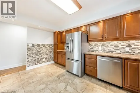 172 Fennell Avenue East Hamilton ON L9A 1S3
