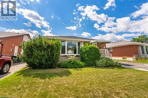 172 Fennell Avenue East Hamilton ON L9A 1S3