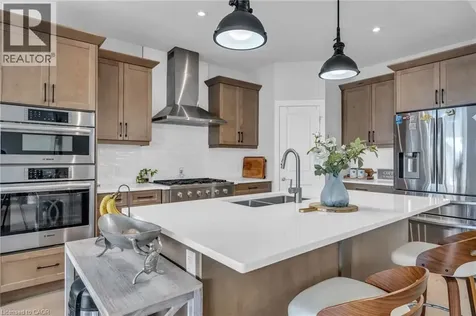 2195 Ironwood Road London ON N6K 0H2