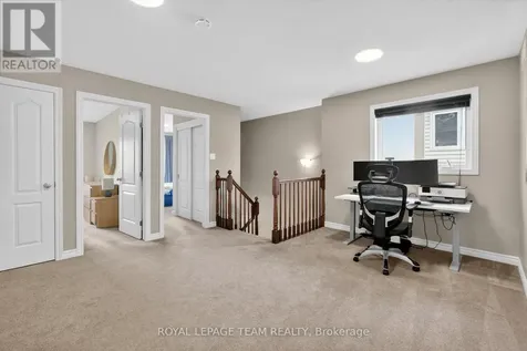 860 White Alder Avenue Ottawa ON K1T 0H1