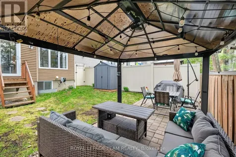 860 White Alder Avenue Ottawa ON K1T 0H1