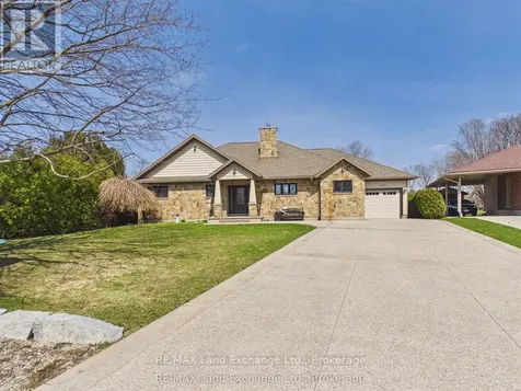 203 Campbell Crescent Kincardine ON N2Z 1B9