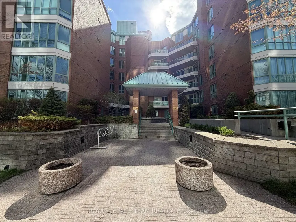 550 Cambridge Street South Ottawa ON K1S 5N3
