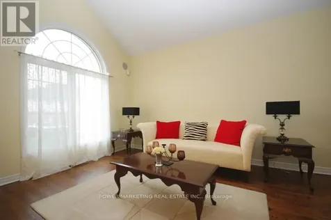 154 Finn Court Ottawa ON K1V 2C8