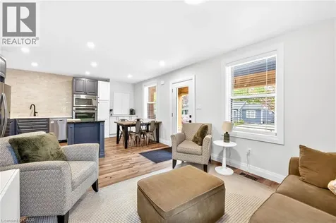 255 Macnab Street Dundas ON L9H 2K4
