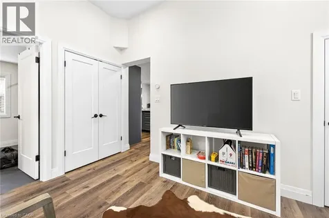 255 Macnab Street Dundas ON L9H 2K4