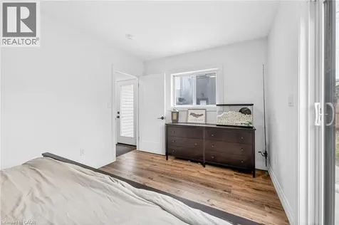 255 Macnab Street Dundas ON L9H 2K4