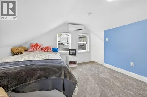 255 Macnab Street Dundas ON L9H 2K4