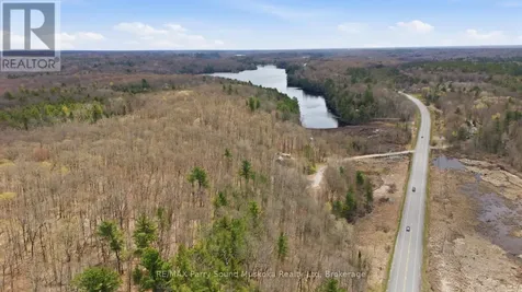 25 Lake Ridge Road Mcdougall ON P2A 2W9