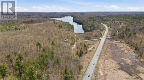 25 Lake Ridge Road McDougall ON P2A 2W9