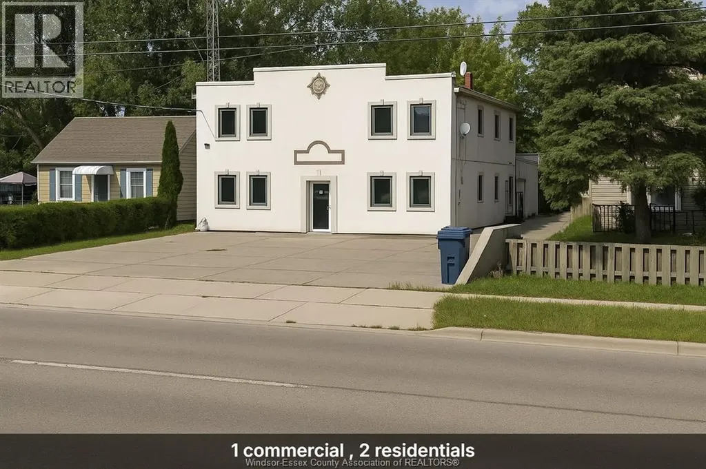 561 Park Avenue Chatham ON N7M 1X1