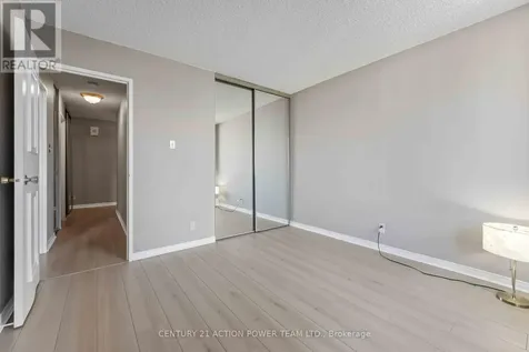 505 505 St Laurent Boulevard Ottawa ON K1K 3X4