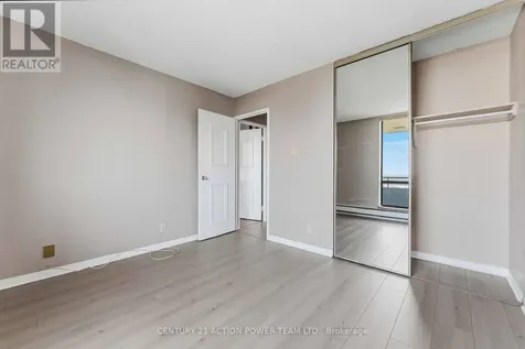 505 505 St Laurent Boulevard Ottawa ON K1K 3X4