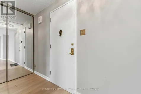 505 505 St Laurent Boulevard Ottawa ON K1K 3X4