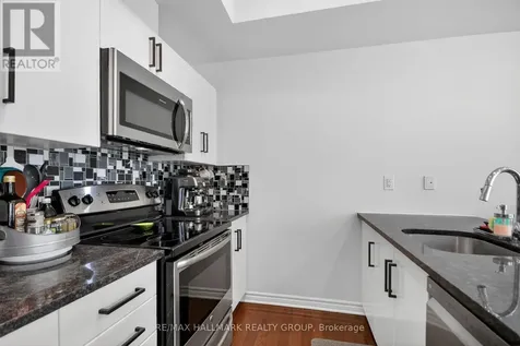 849 Blackcomb Private Ottawa ON K1G 4E4