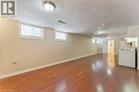 864 Upper Ottawa Street Hamilton ON L8T 3V5
