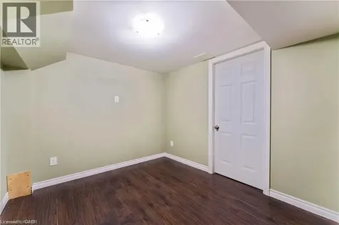 864 Upper Ottawa Street Hamilton ON L8T 3V5