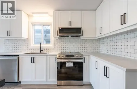 4289 Mountain Street Beamsville ON L0R 1B0