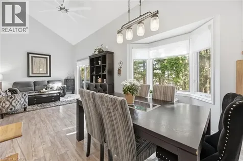 25 Hamilton Street South Waterdown ON L8B 0L1