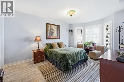 25 Hamilton Street South Waterdown ON L8B 0L1