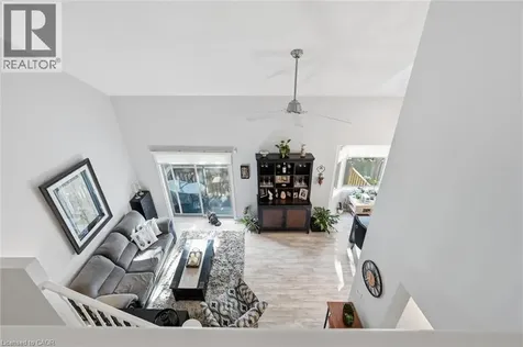 25 Hamilton Street South Waterdown ON L8B 0L1