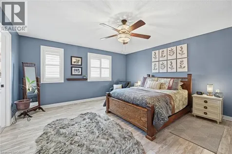25 Hamilton Street South Waterdown ON L8B 0L1