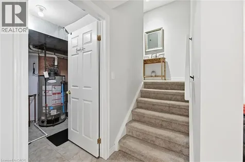 25 Hamilton Street South Waterdown ON L8B 0L1