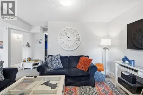 25 Hamilton Street South Waterdown ON L8B 0L1
