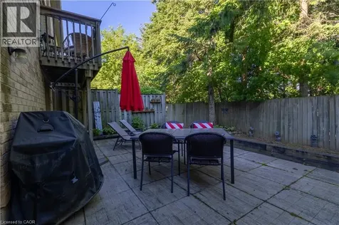 25 Hamilton Street South Waterdown ON L8B 0L1